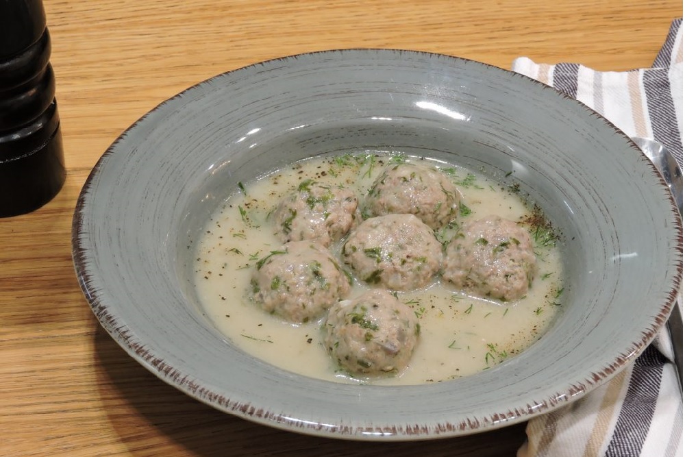 Meatball soup (Giouvarlakia) - Πέτρος Συρίγος