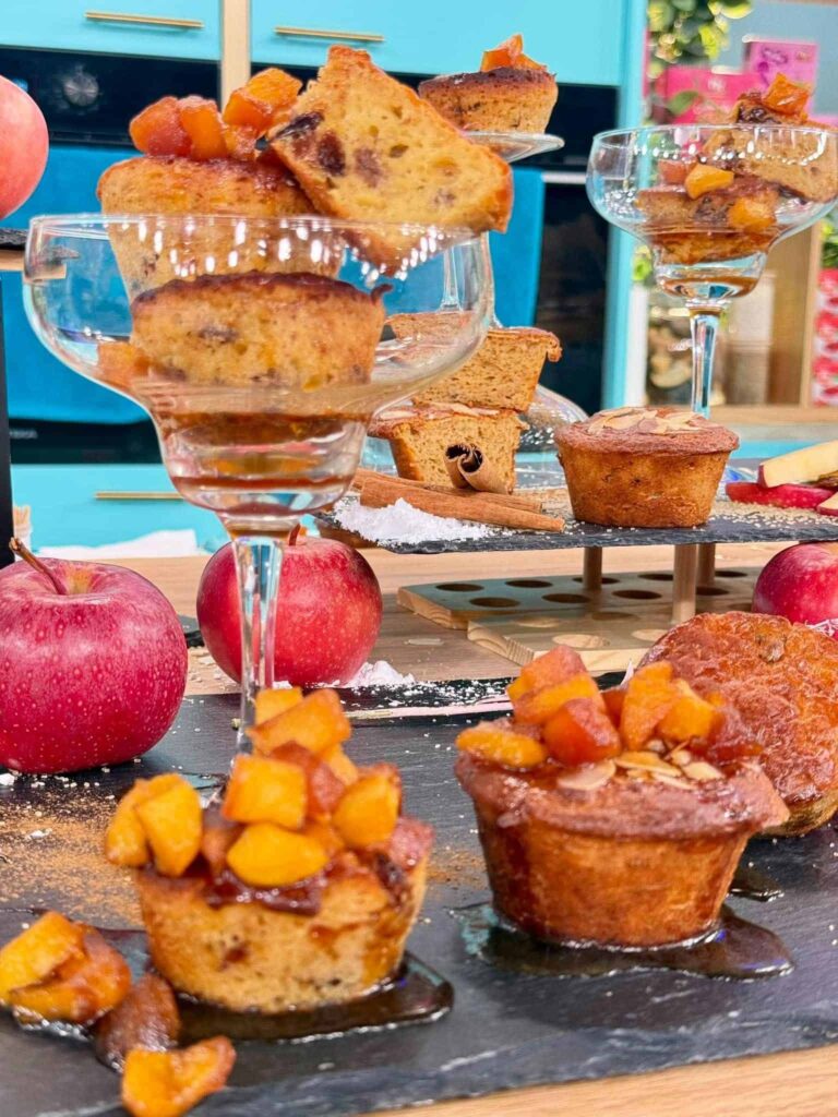 Αφράτα Muffins με μήλο και κανέλα 1 Αφράτα Muffins με μήλο και κανέλα